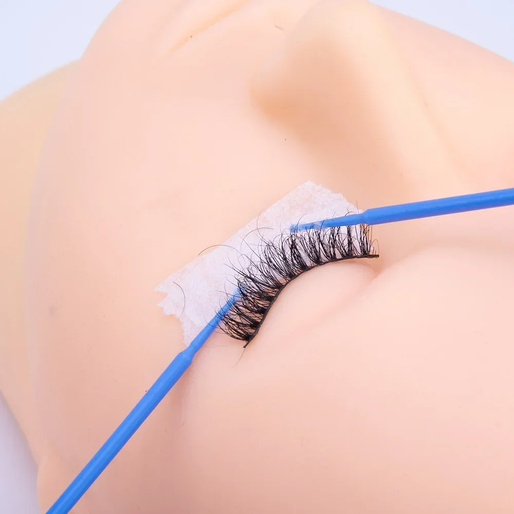 Brosse de nettoyage de cils, 1 - Beauty Makeup Salon avis et prix