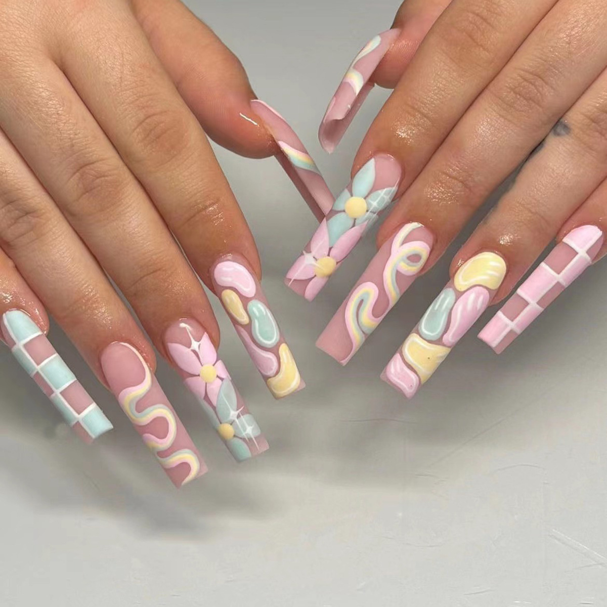 24 pièces noir français faux o - Nail Extension Tips avis et prix